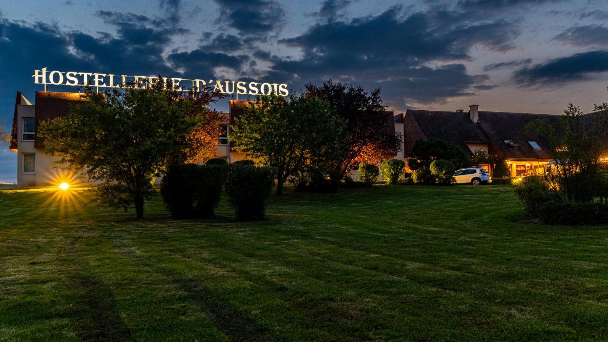 Logis Hostellerie D'Aussois سيمور-إن-اوكسيوس المظهر الخارجي الصورة