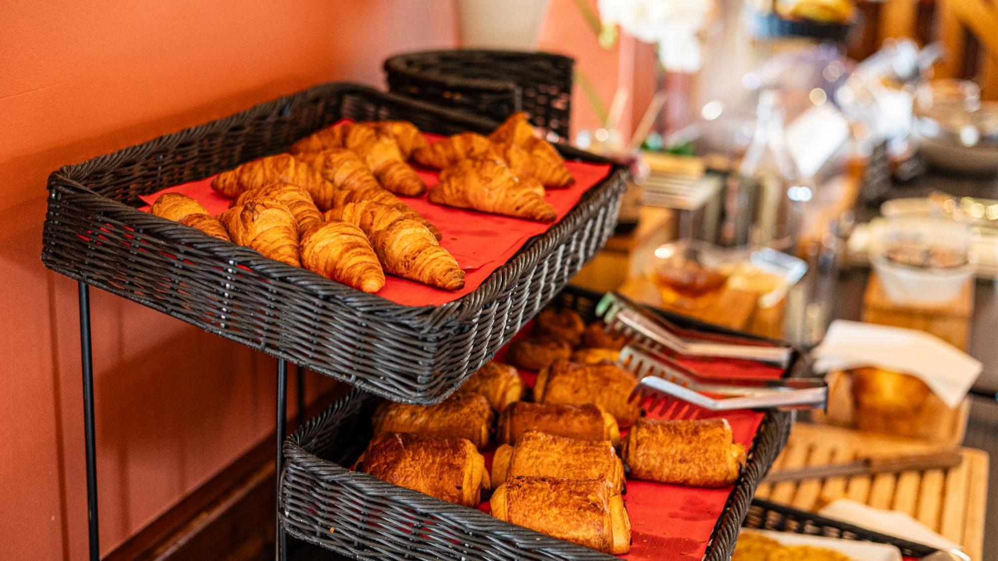 Logis Hostellerie D'Aussois سيمور-إن-اوكسيوس المظهر الخارجي الصورة
